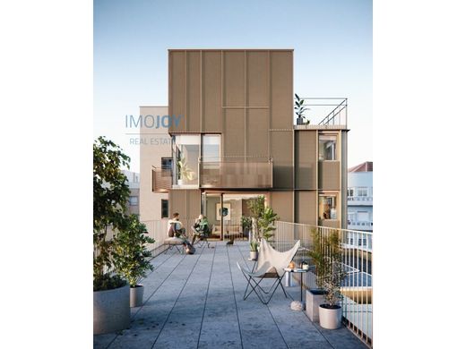 Grundstück in Porto, Distrito do Porto