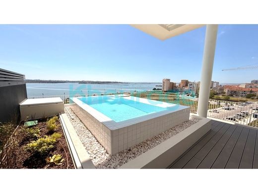 Duplex in Barreiro, Distrito de Setúbal