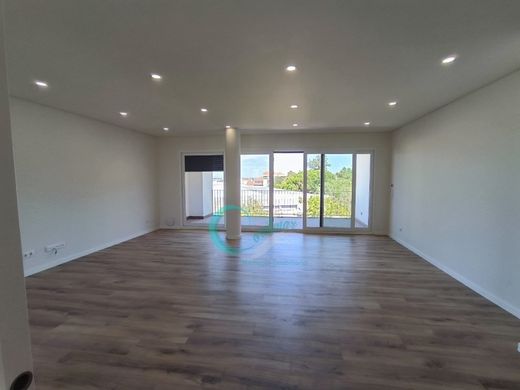 Apartment in Almada, Distrito de Setúbal