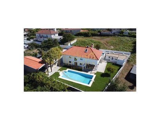 Luxury home in Fafe, Distrito de Braga