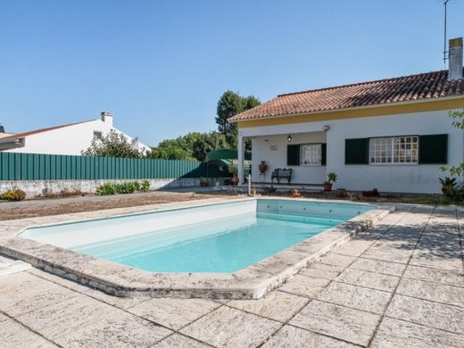 بيت مستقل ﻓﻲ Sesimbra, Distrito de Setúbal