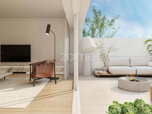 Apartment / Etagenwohnung in Matosinhos, Distrito do Porto