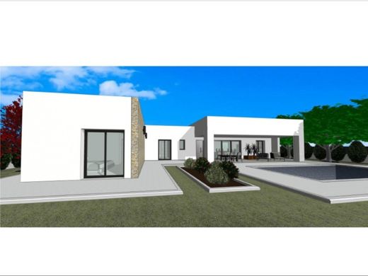 Villa in La Romana, Alicante