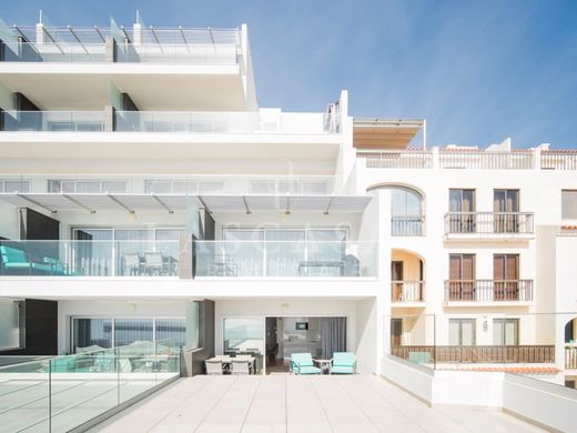 Apartment / Etagenwohnung in Sesimbra, Distrito de Setúbal