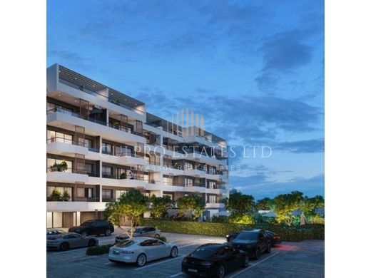 아파트 / Zakaki, Lemesós