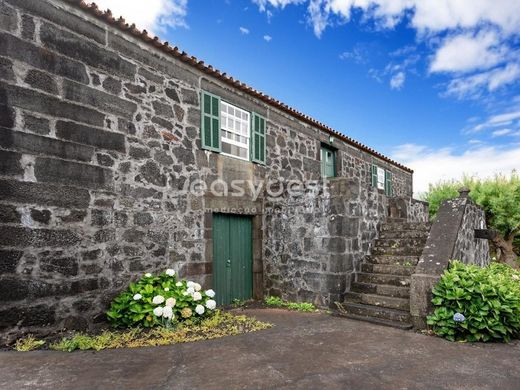 Mansión en São Roque do Pico, Azores