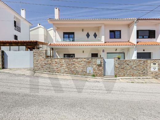 Lüks ev Charneca de Caparica, Almada