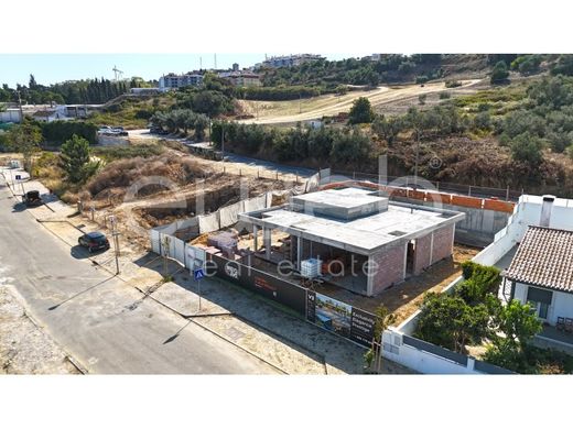 بيت مستقل ﻓﻲ Palmela, Distrito de Setúbal