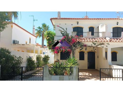 Luxe woning in Castro Marim, Distrito de Faro