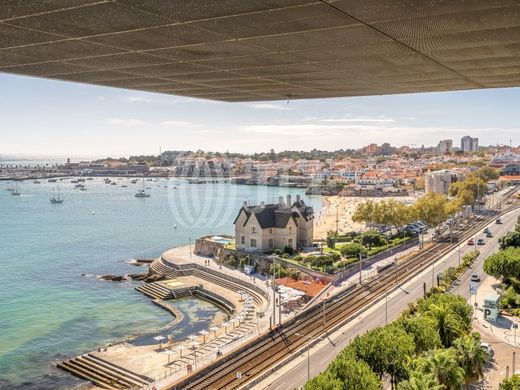 Apartment / Etagenwohnung in Cascais e Estoril, Cascais