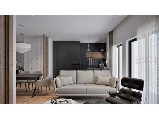 Apartment in Charneca de Caparica, Almada