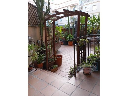 Piso / Apartamento en Esplugues de Llobregat, Provincia de Barcelona