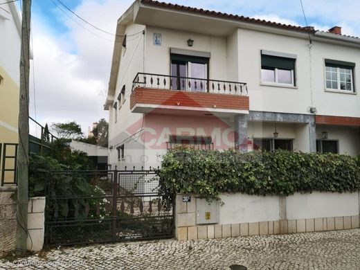 Semidetached House in Sintra, Lisbon