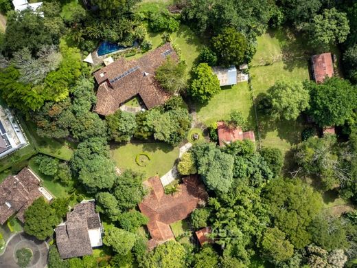 Luxe woning in Santa Ana, Provincia de San José