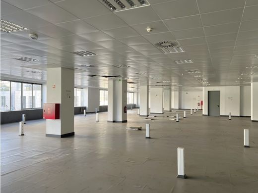 Bureau à Lisbonne, Lisbon