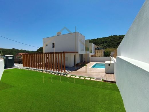 منزل ﻓﻲ Sesimbra, Distrito de Setúbal