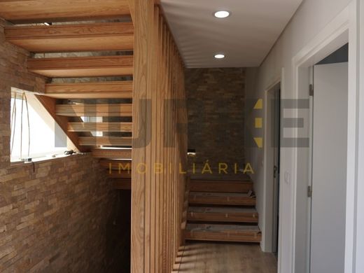 Villa multifamiliale à Coimbra, Distrito de Coimbra