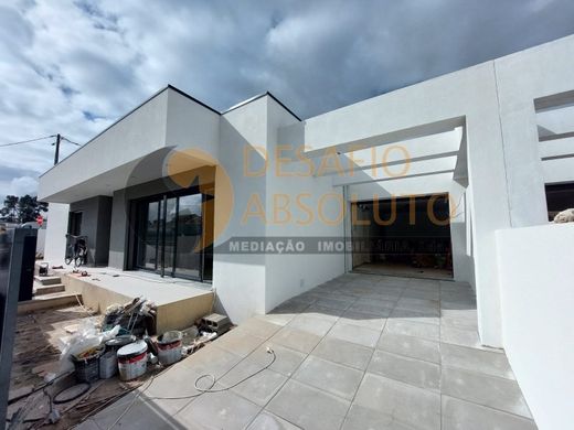 Casa Independente - Seixal, Setúbal