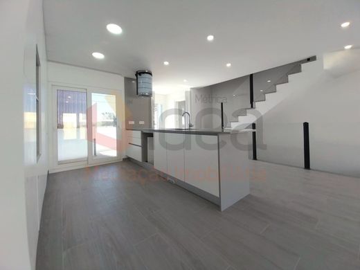 Villa Plurifamiliare a Seixal, Distrito de Setúbal