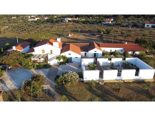 Rural or Farmhouse in Portalegre, Distrito de Portalegre