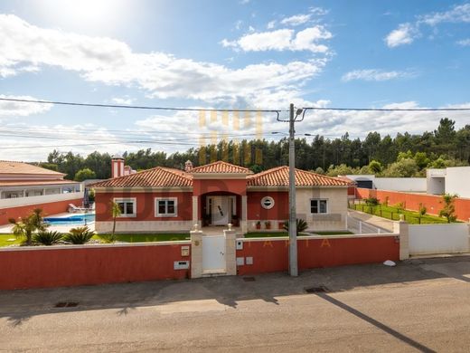 Luxury home in Rio Maior, Distrito de Santarém