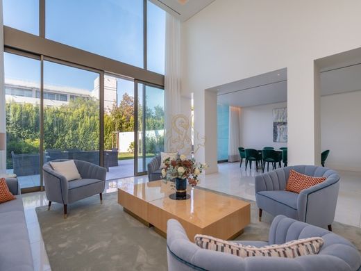 ‏וילה רב-משפחתית ב  Cascais, Distrito de Lisboa