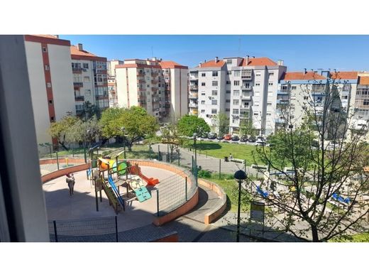Apartment in Amadora, Lisbon