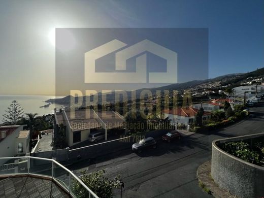 Villa multifamiliale à Funchal, Madère