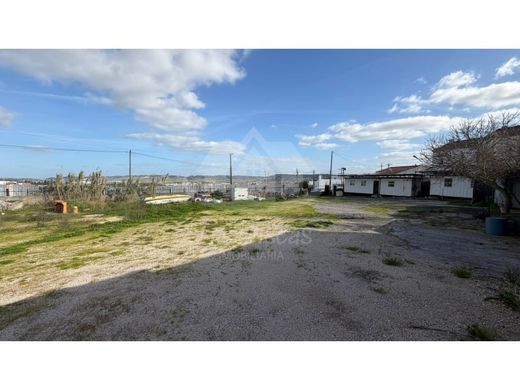 Land in Loures, Lisbon