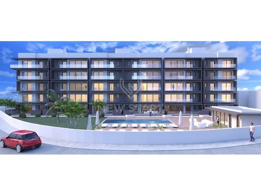 Apartment / Etagenwohnung in Olhão, Distrito de Faro