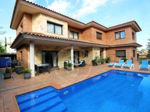 Luxury home in Sant Cugat, Province of Barcelona