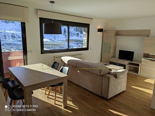 Apartment / Etagenwohnung in Canillo