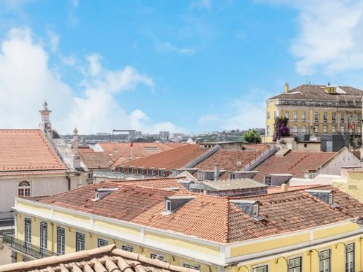 Apartment / Etagenwohnung in Lissabon, Lisbon