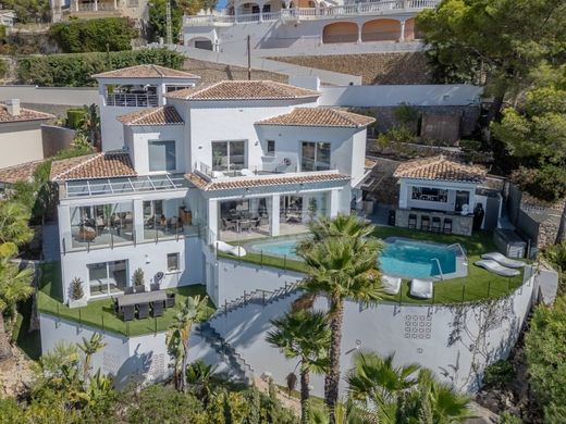 Villa in Moraira, Alicante