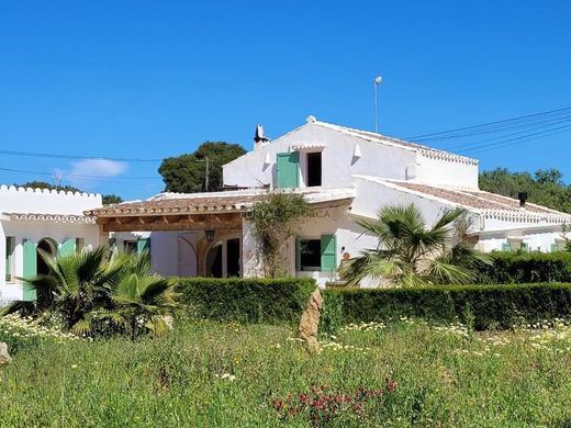 Sant Lluís, Illes Balearsのカントリー風またはファームハウス