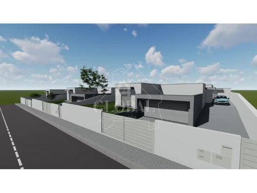 Maison individuelle à Santa Maria da Feira, Distrito de Aveiro