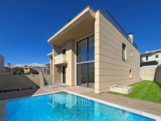 Luxury home in Cascais, Lisbon