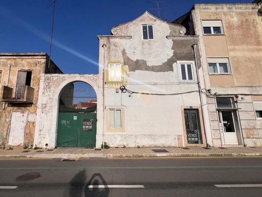 Complesso residenziale a Caldas da Rainha, Distrito de Leiria