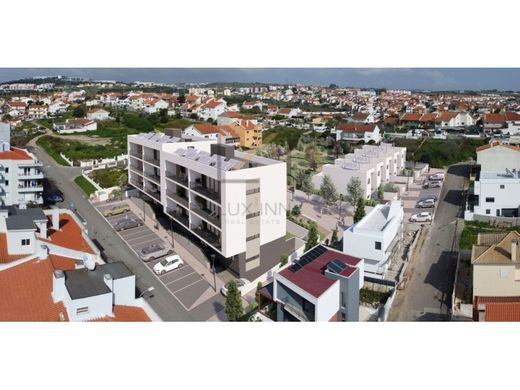 Участок, Oeiras, Distrito de Lisboa