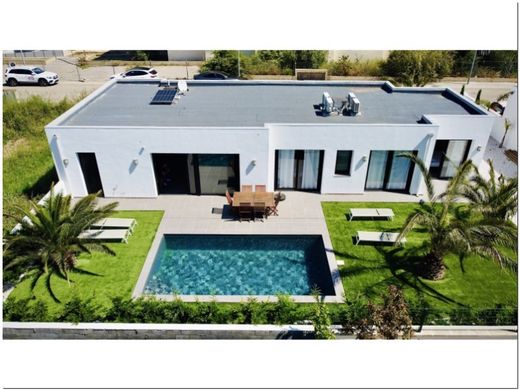 Villa - Empuriabrava, Gerunda