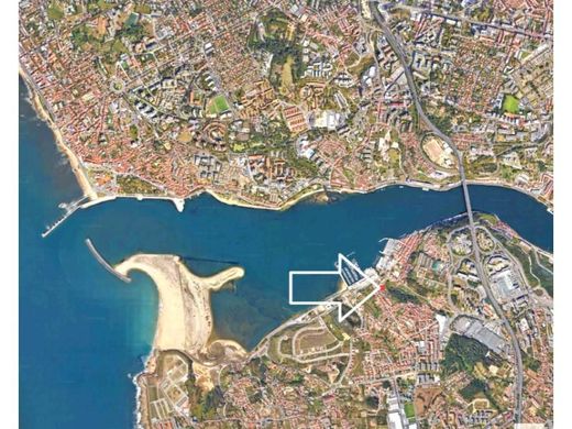 ヴィラ・ノヴァ・デ・ガイア
, Vila Nova de Gaiaの土地