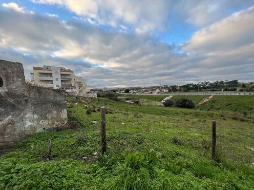Land in Almada, Distrito de Setúbal