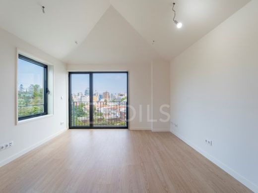 Apartment / Etagenwohnung in Porto, Distrito do Porto