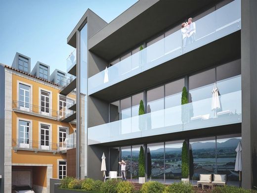 Apartment / Etagenwohnung in Ponte de Lima, Distrito de Viana do Castelo