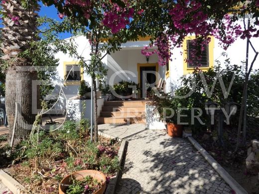 Casa Unifamiliare a Albufeira, Distrito de Faro