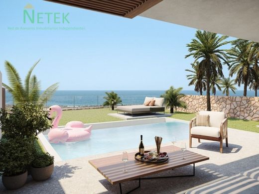 Villa in Adeje, Province of Santa Cruz de Tenerife