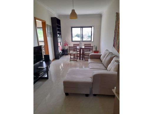 Apartment in Almada, Distrito de Setúbal
