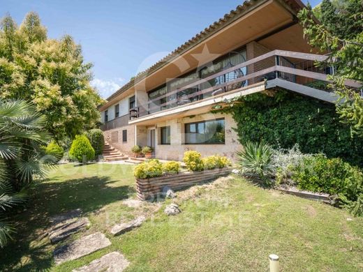 Luxury home in Cerdanyola del Vallès, Province of Barcelona