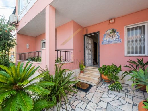 半独立式房屋  Cascais, Distrito de Lisboa