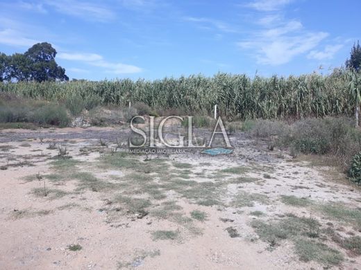 地皮  加亚新城
, Vila Nova de Gaia